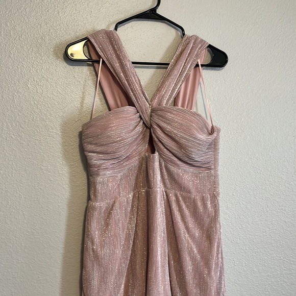 Saylor Bhldn dress lilac color. Size Large. Worn once. - Picture 5 of 5